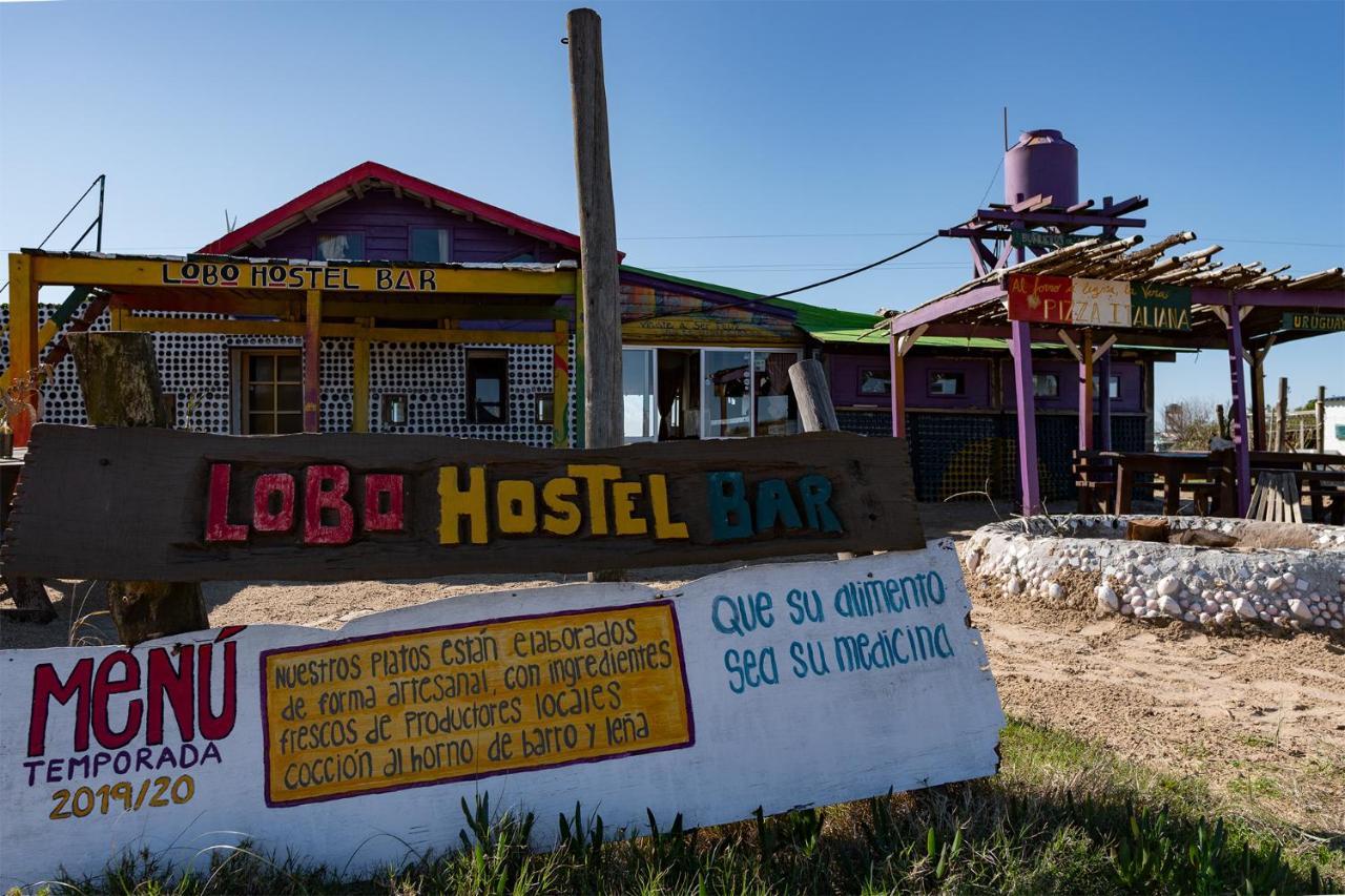 Lobo Hostel Bar كابو بولونيو المظهر الخارجي الصورة