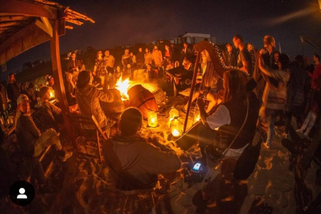 Lobo Hostel Bar كابو بولونيو المظهر الخارجي الصورة
