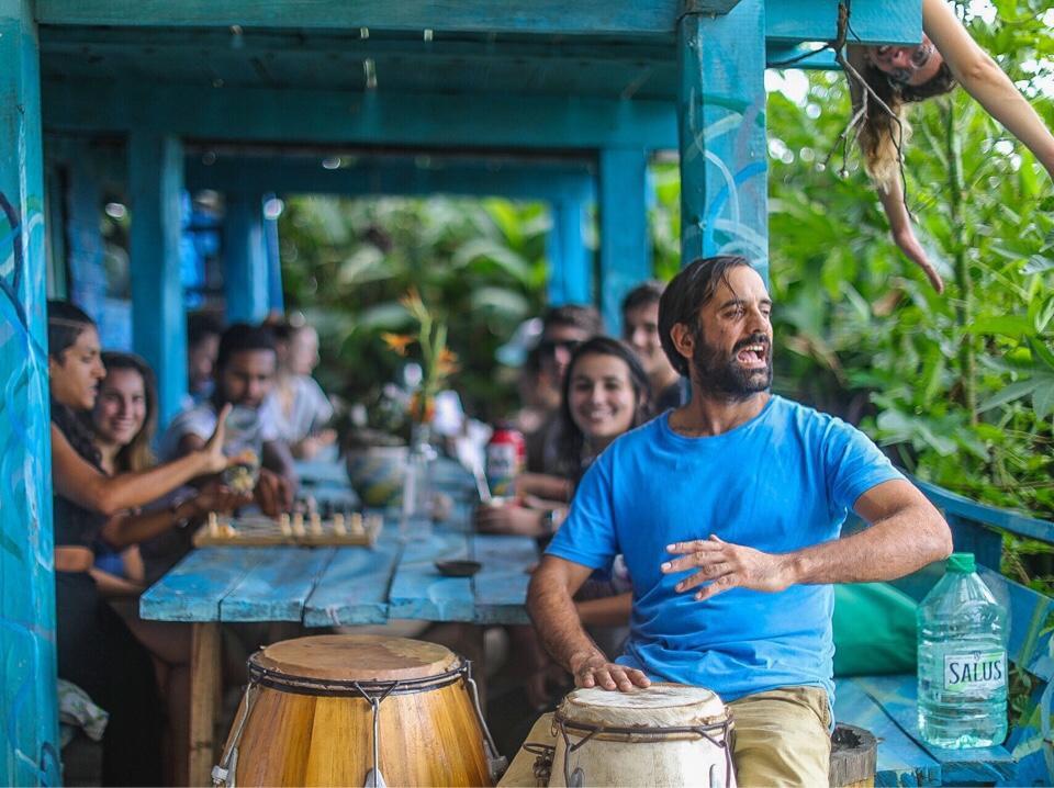 Lobo Hostel Bar كابو بولونيو المظهر الخارجي الصورة